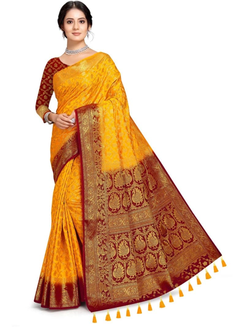 Self Design Patola Cotton Silk Sarees - Image 10